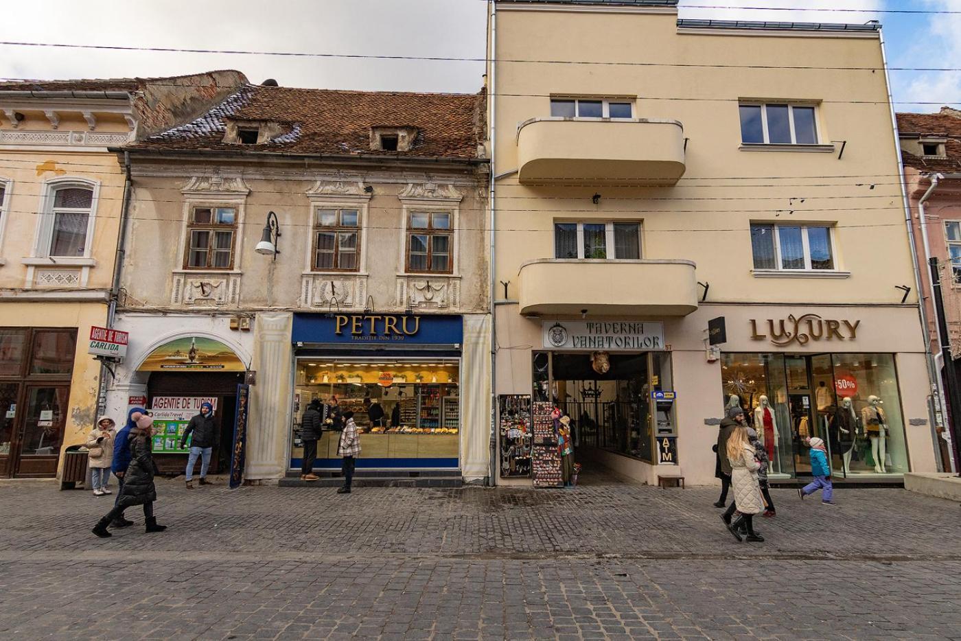 Old Town By Mm Host * Brașov